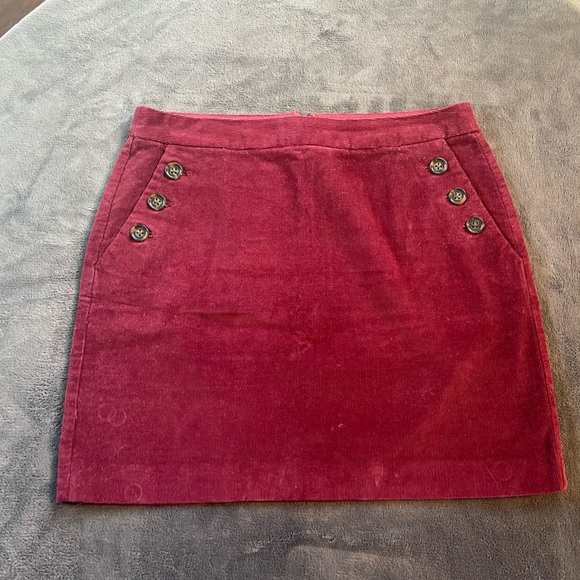 Banana Republic Dresses & Skirts - Banana Republic Corduroy Skirt